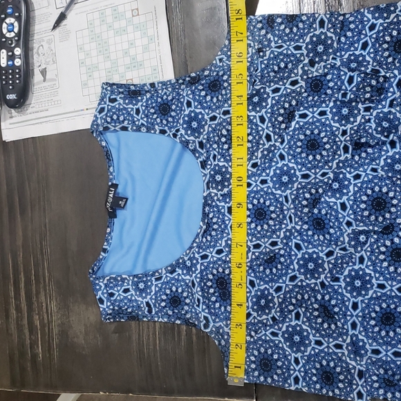 Ruffle top - Picture 4 of 4